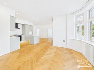 Kitchen/Living Room- click for photo gallery